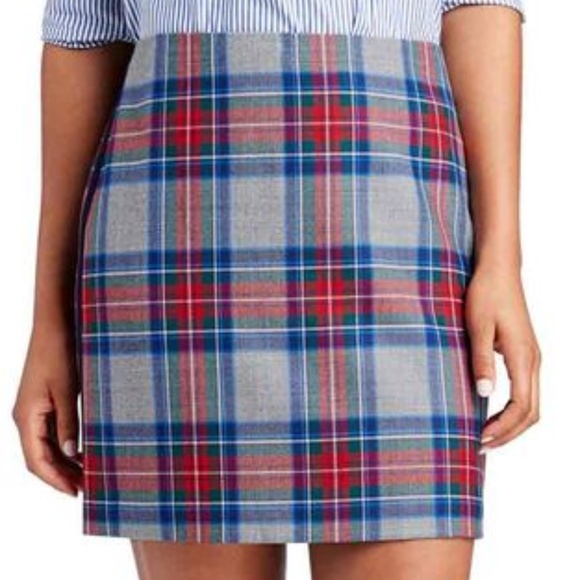 🌺Vineyard Vines Jolly Plaid Postage Stamp Skirt - Picture 2 of 7